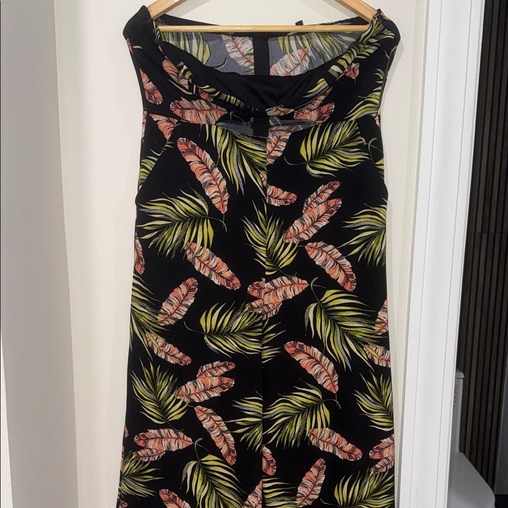 FashionNova Tropical Print Sleeveless Romper Under Bust Cut out